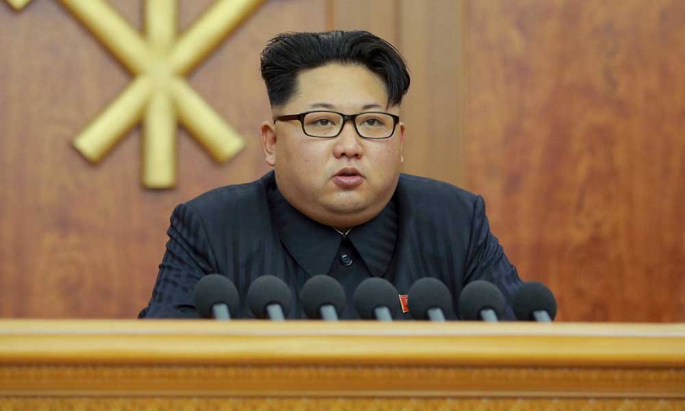 Kim Jong Un Reportedly Alive After Making First Public Appearance Since ...