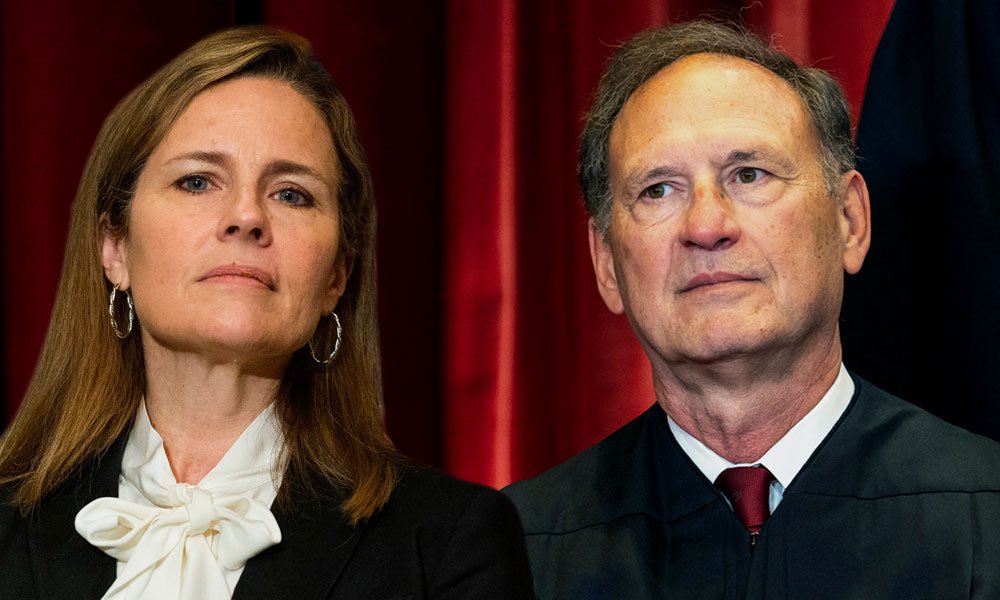 Supreme Court justices Samuel Alito and Amy Coney Barrett