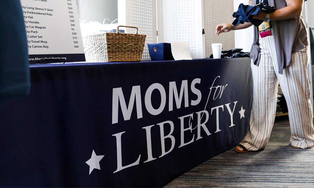 Moms for liberty