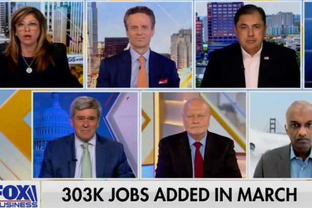 Fox Business host Maria Bartiromo and her panelists appeared noticeably perturbed by the robust U.S. economy .