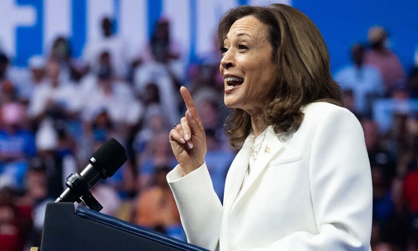 In an open letter released Tuesday, over 400 economists and former U.S. policymakers have thrown their support behind Vice President Kamala Harris, directly opposing former President Donald Trump's economic agenda.