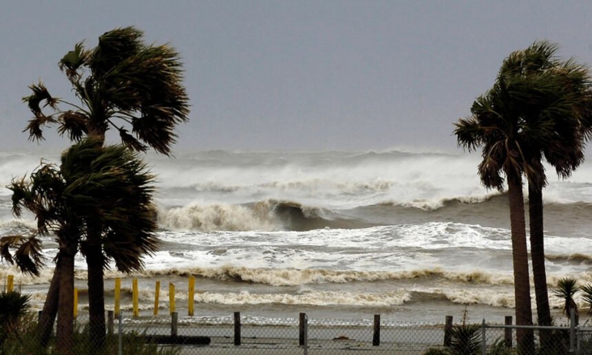 Florida Republican Introduces Bill to Ban Government From Controlling Weather and Sunlight