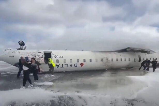 Delta Plane Crashes and Flips Over During Landing at Toronto Airport (VIDEO)