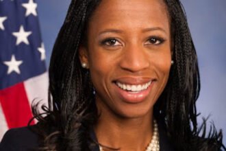 Mia Love, First Black Republican Woman Elected to Congress, Dies at 49