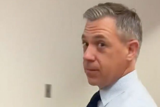 GOP Senator Refuses To Apologize After Insulting Fired Federal Employee, Says he 'Deserved Losing His Woke Job'