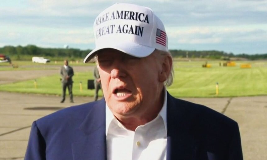 ‘What a Clown’: Trump Gets Dragged Online After Backing Down on EU Tariff Threat