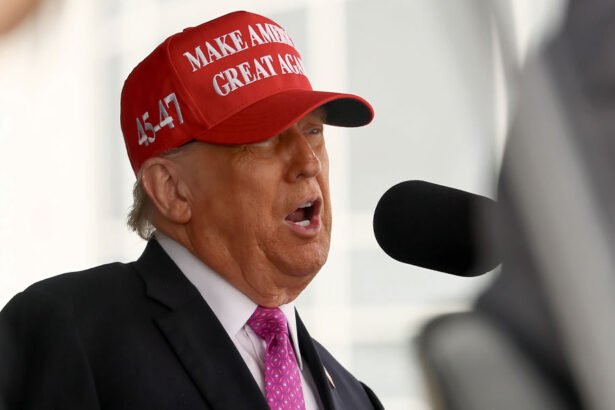 Trump Rants About Trophy wives, Yachts, and Al Capone in Rambling West Point address