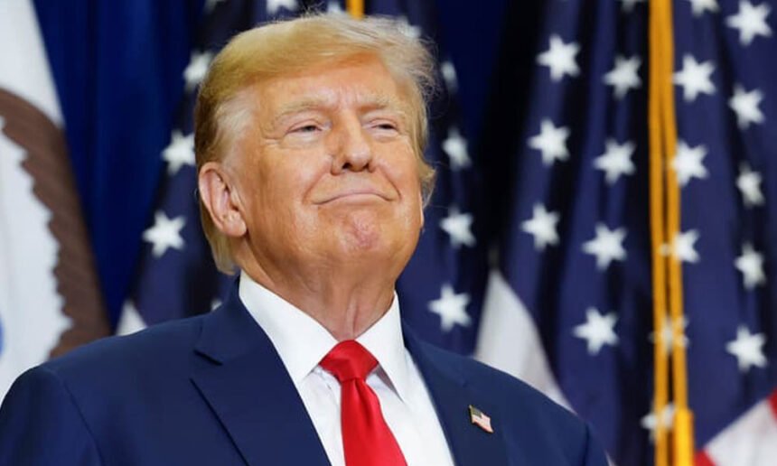 Markets Tumble After Trump Threatens 25% Tariff on iPhones, 50% on EU Goods