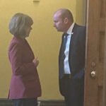 Minnesota Sen. Corners Mike Lee, Confronts Him Over 'Disgusting' Comments After Lawmaker's Murder