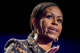 Michelle Obama Shuts Down 'Ridiculous' Divorce Rumor
