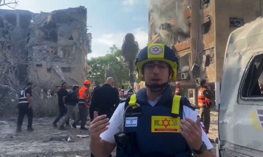 VIDEO: Tel Aviv Suburbs in Ruins After Iran Bombards Israeli Cities With Cluster Missiles