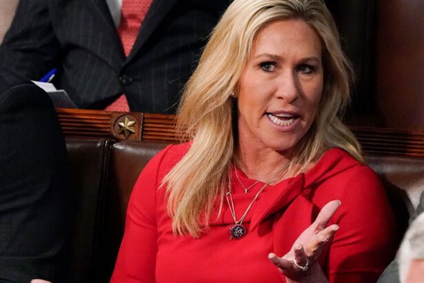 MAGA World Erupts Over Trump Admin. Latest Move on Vaccines: 'The FDA Must Be Abolished’