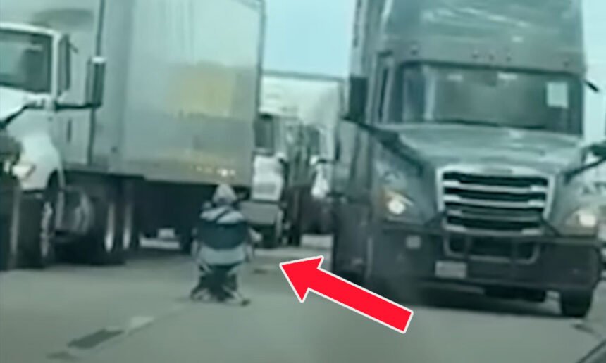 Texas Woman Sits in Middle of Highway With Gun, Blocks Traffic in Hours-Long Standoff