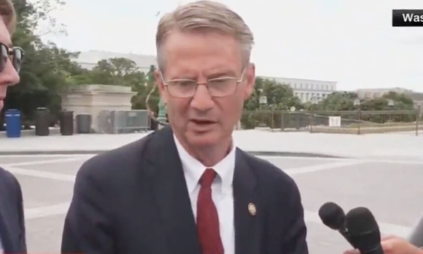 'It Disgusts Me': GOP Rep Blasts Trump DOJ Over Epstein, Demands 'Public Hangings'