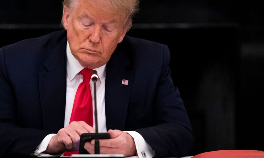 'Fake News!': Trump Hangs Up on CNN Reporter When Asked About ‘New’ Epstein Photos
