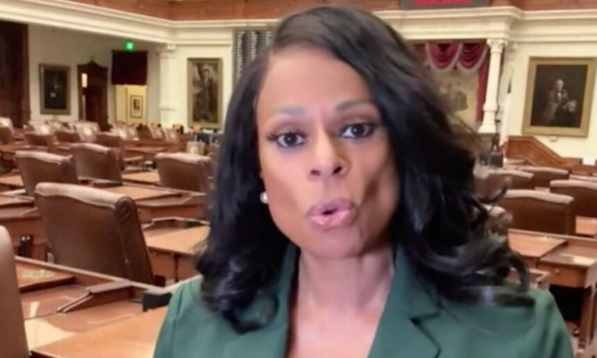 Texas Republicans Accused of Taking Democrat 'Hostage' After She Refused to Sign 'Permission Slip'