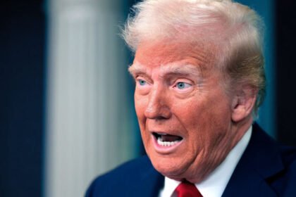 Panicked Trump Scrambles for Support, Floats Pre-Midterm GOP Convention to Rally Fading Base