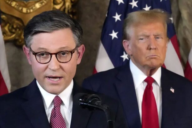 ‘Huge Can of Worms’: Mike Johnson Just Tied Trump Even Closer to Epstein, GOP Strategist Warns