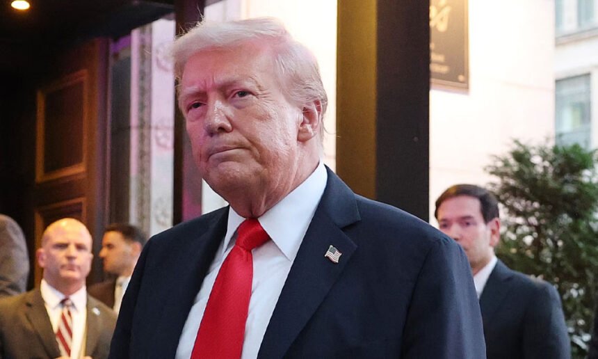 MAGA Fumes at Secret Service After Trump’s Public Humiliation at Dinner