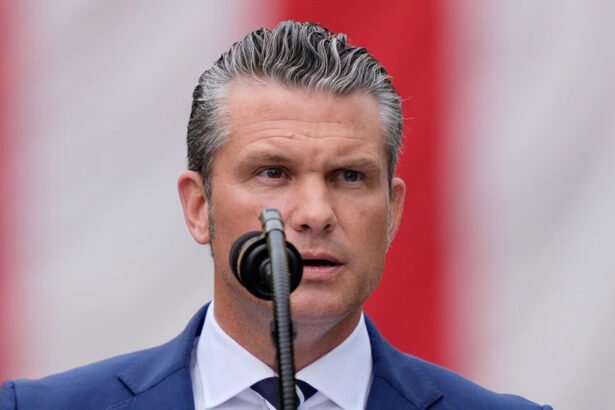 ‘He Should Have Resigned After Signalgate’: Retired Generals Slam Hegseth’s ‘Cringeworthy’ Speech to Top Brass