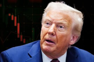 ‘Trump’s Job Disaster’: U.S. Loses Jobs for First Time Since 2020
