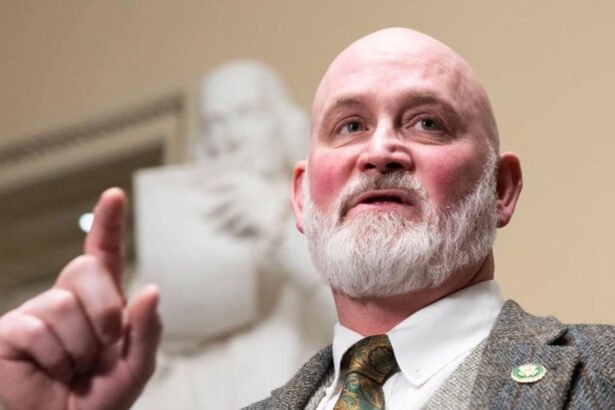 GOP Rep Calls Democrats ‘Terrorists,’ Urges Violence in Wild Posting Spree