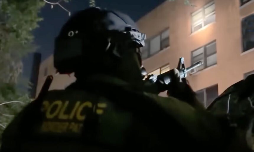 ‘Looks Like an Invasion': Black Hawk Helicopters, Snipers Descend Into Chicago in Massive ICE Operation