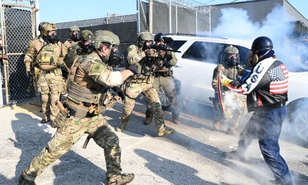 ICE officers clash with demonstrators 