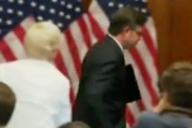 Mike Johnson Runs from Reporters Over Dem Swearing-In Question — Gets Slammed as 'Pathetic'