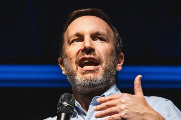 Democratic Senator Drops F-Bomb in Fiery Response to Trump's Calls for Dems To Be Hanged