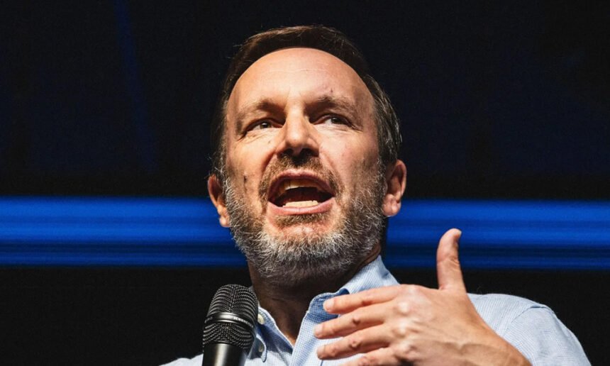 Democratic Senator Drops F-Bomb in Fiery Response to Trump's Calls for Dems To Be Hanged