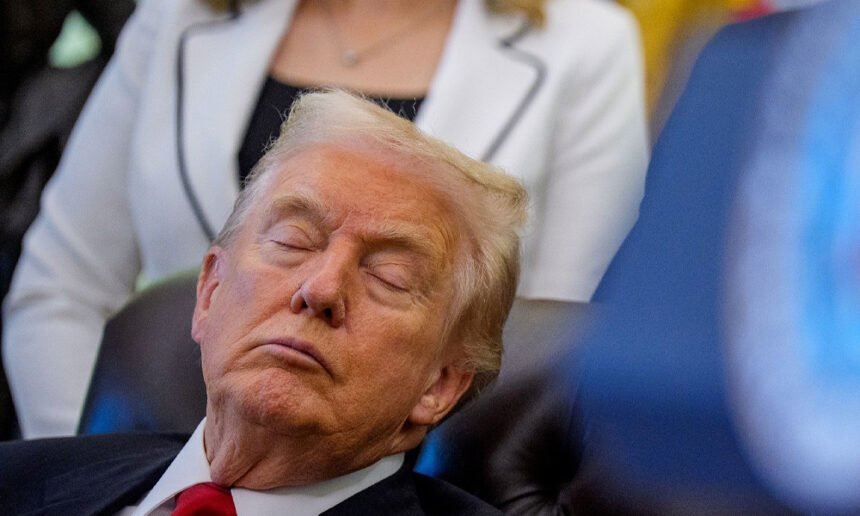 ‘He’s Old and Weak’: GOP Panic Deepens as Internal Fight Erupts Over Trump’s Declining Health and Stamina