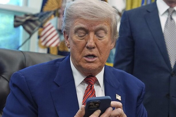 Trump Facing New Legal Threat as Georgia Prosecutors Revive Criminal Election Interference Case