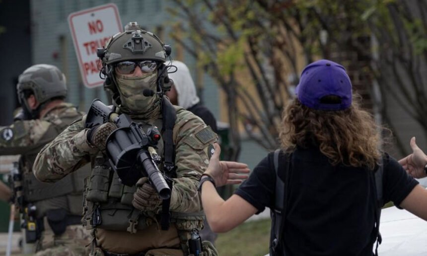 Court Forces ICE to Provide Three Meals a Day for Chicago Detainees Amid Mass Arrests