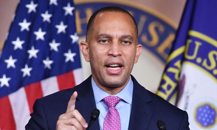 ‘A Lousy Deal’: Hakeem Jeffries Blasts Senate Democrats As 'Furious Civil War' Erupts Over ‘Awful’ Shutdown Compromise