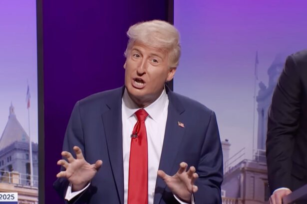 SNL’s Trump Hijacks NY Mayoral Debate to Brag About 'Good Brain' That Led to an MRI