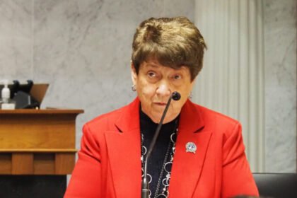 GOP Senator Hit With Pipe Bomb Threat For Opposing Trump’s Election Rigging