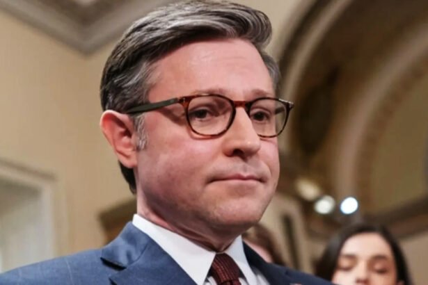 'This is Idiotic': Mike Johnson Blocks ObamaCare Subsidy Vote, Angering Vulnerable Republicans