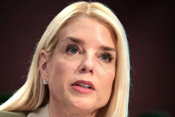 Bondi in Trouble: DOJ Faces Contempt Charge as Epstein Files Trigger Lawmaker Revolt