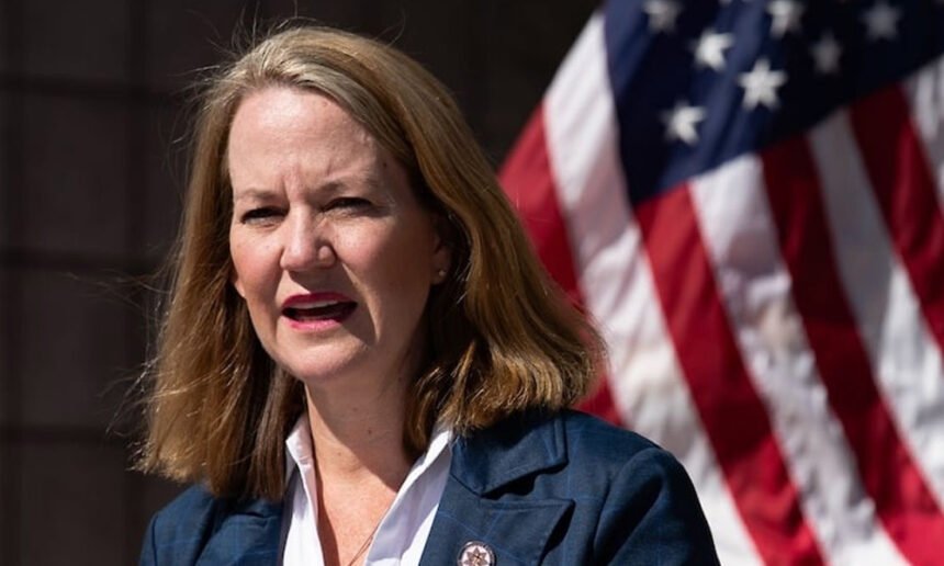Arizona AG Warns Masked Federal Agents Could Be Shot Under State’s ‘Stand Your Ground’ Law if Citizens Fear For Their Life