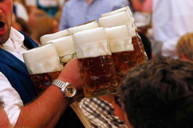 Internet Cheers After Wisconsin Brewery Promises Free Beer on the Day 'He' Dies