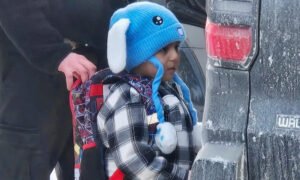 'Horrifying': Outrage Erupts After ICE Detains 5‑Year-Old Kindergartener — Then Uses Him as Bait to Lure Family