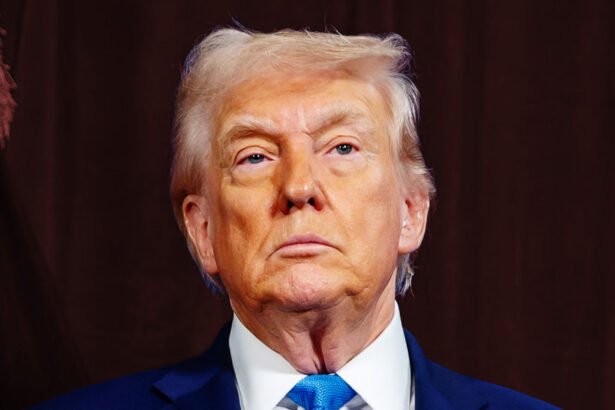 Panicked Trump Threatens to Unleash Chaos on Blue States if GOP Loses Midterms And Fails to Stop Impeachment