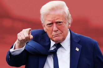 Fake Trump Tickets Flood Davos as Billionaires Fall for VIP Scam