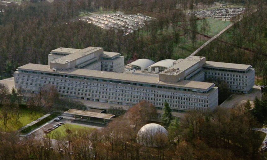 Something Bad Is Happening at the CIA: Intel Committee Senators Issue Ominous Warning About Agency Activities