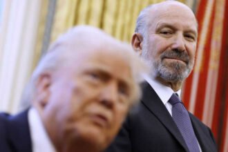 Epstein Files Blowback Grows: Lawmakers From Both Parties Now Calling on Howard Lutnick to Resign