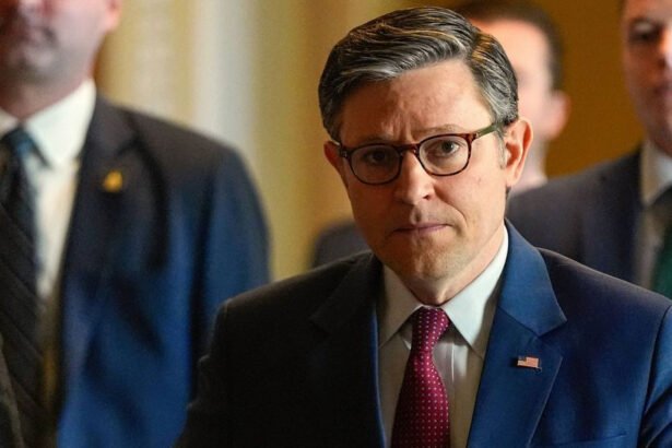 Mass GOP Exodus: Record Number of House Republicans Quit as Trump’s Chaos Engulfs Washington