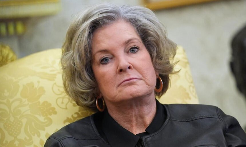 Trump’s Chief of Staff Susie Wiles Diagnosed With Breast Cancer