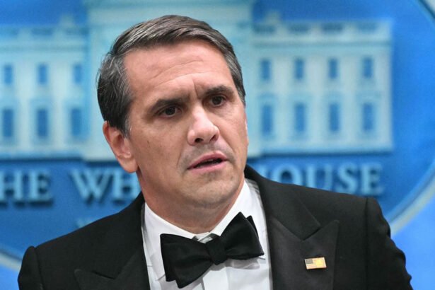 DOJ Says Not Building Trump’s Ballroom Endangers His Life, Demands Lawsuit Be Dropped