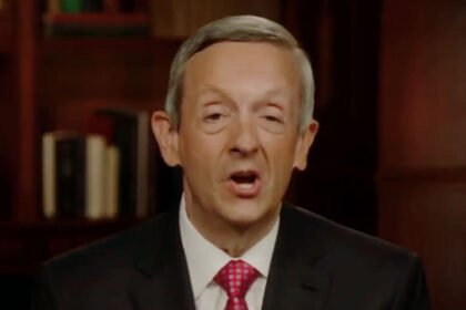 MAGA Pastor Says Trump Understands the Bible Better Than the Pope — Yes, Seriously